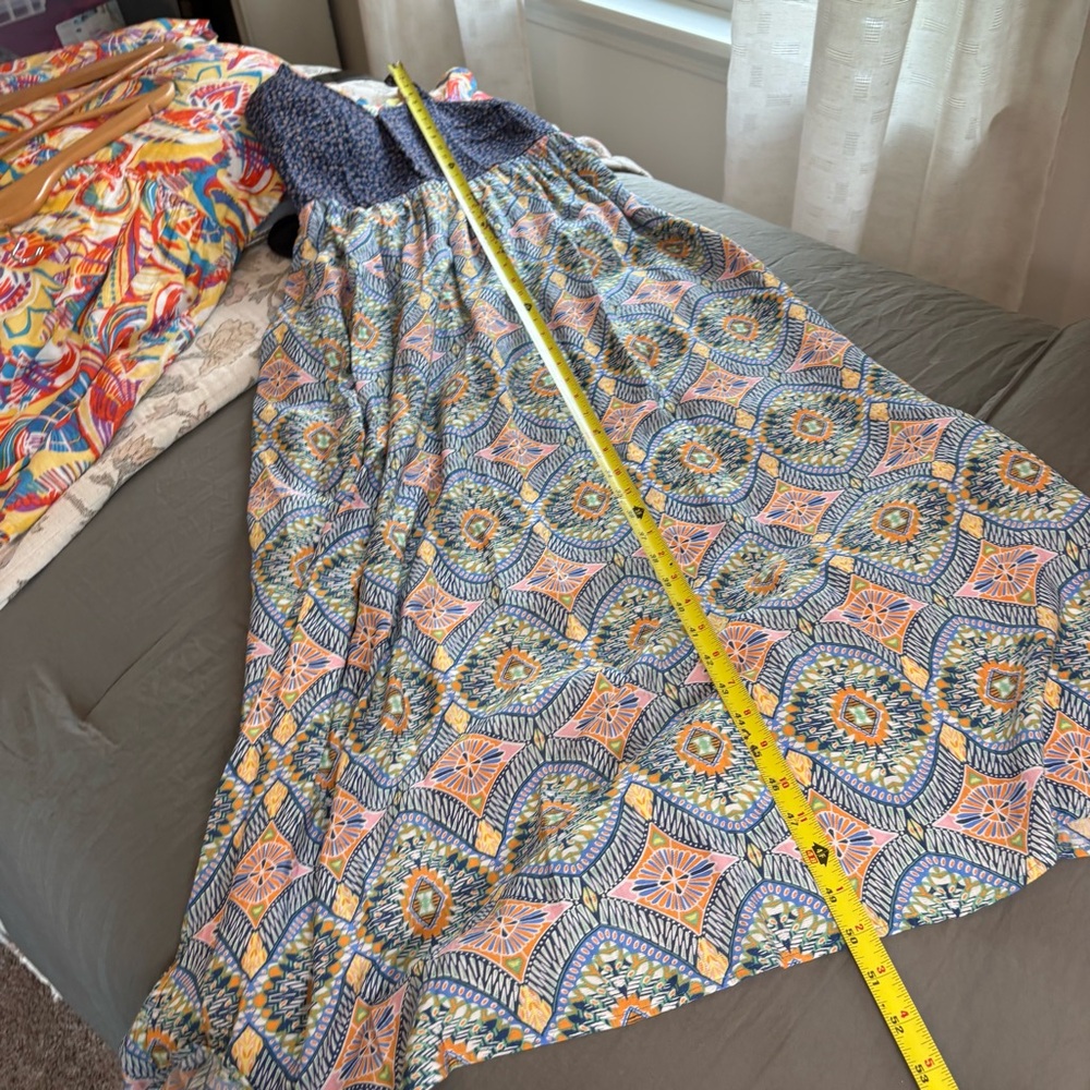 Current Air Contrast Quilted Bodice Maxi Dress In Navy and Multi. Size Small. - Picture 11 of 15
